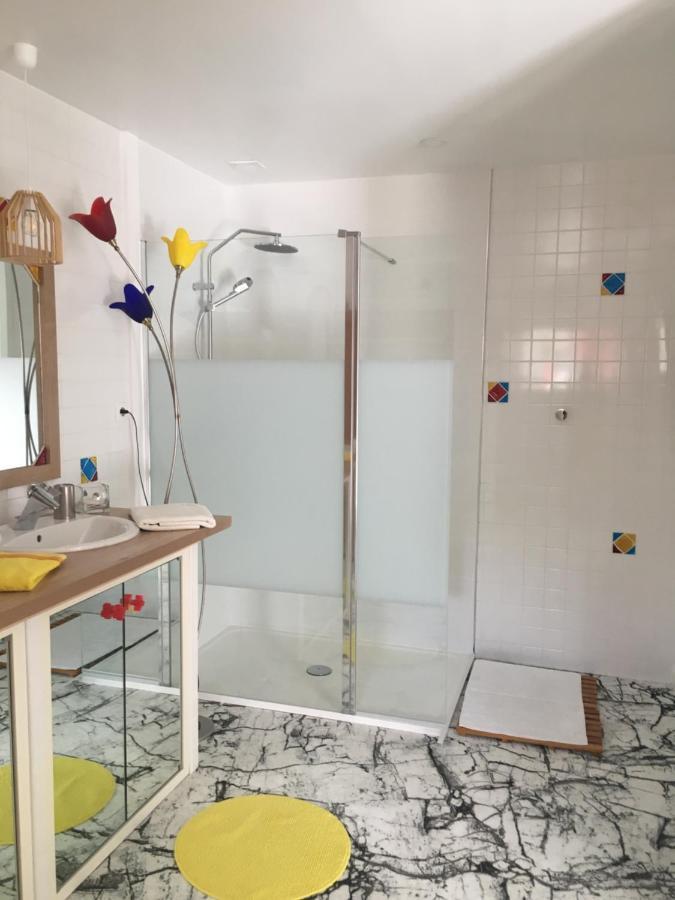 Chambres D'Hotes L'Atipic แซงต์-บรีเออ ภายนอก รูปภาพ